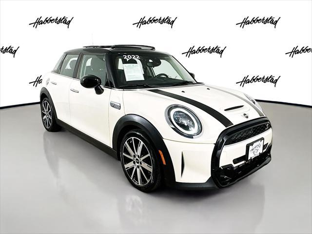 used 2022 MINI Hardtop car, priced at $24,750