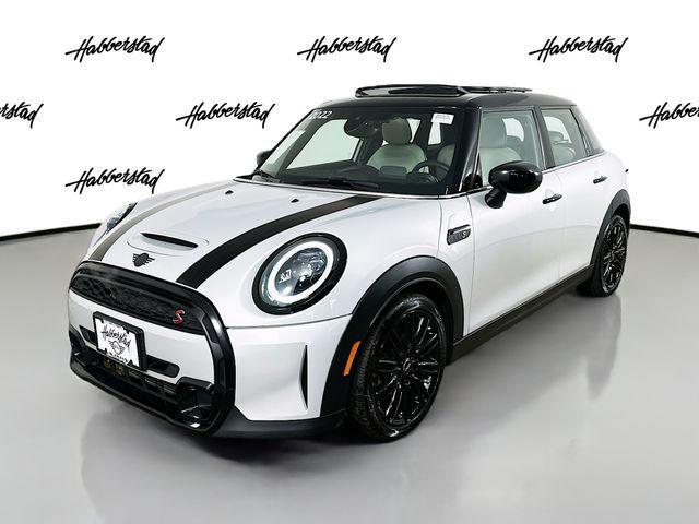 used 2022 MINI Hardtop car, priced at $22,500