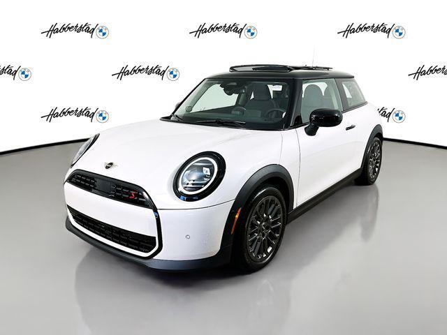 new 2025 MINI Hardtop car, priced at $35,595