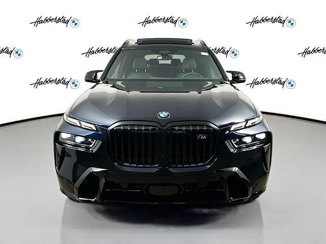 new 2025 BMW X7 car, priced at $119,370