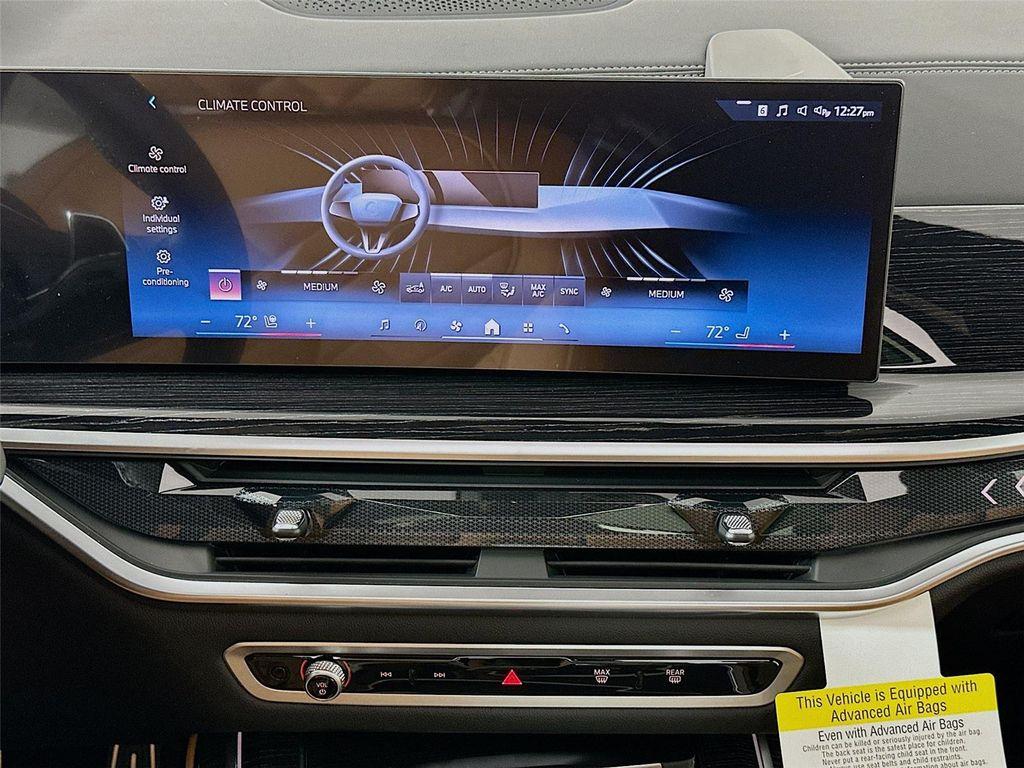 new 2026 BMW X7 car, priced at $100,825