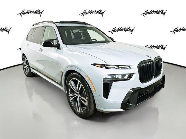 new 2025 BMW X7 car