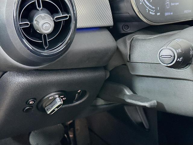 used 2023 MINI Hardtop car, priced at $27,000
