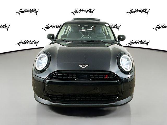 new 2025 MINI Hardtop car, priced at $35,595