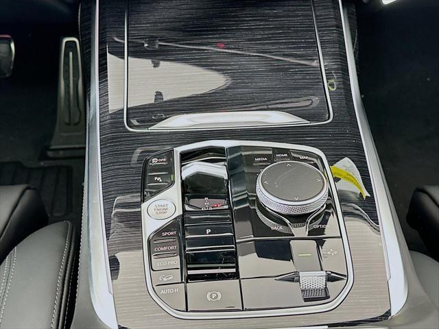 new 2026 BMW X7 car, priced at $115,575
