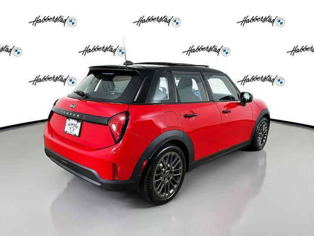 new 2025 MINI Hardtop car, priced at $36,595