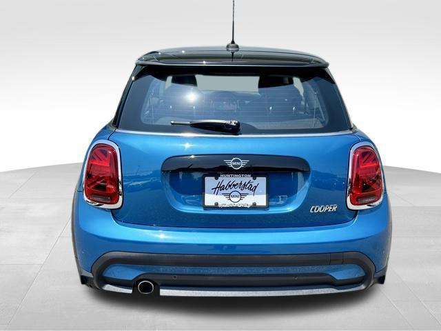 used 2022 MINI Hardtop car, priced at $24,995