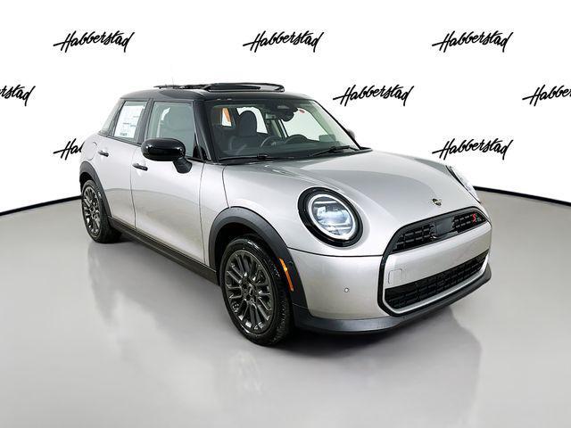 new 2025 MINI Hardtop car, priced at $36,595