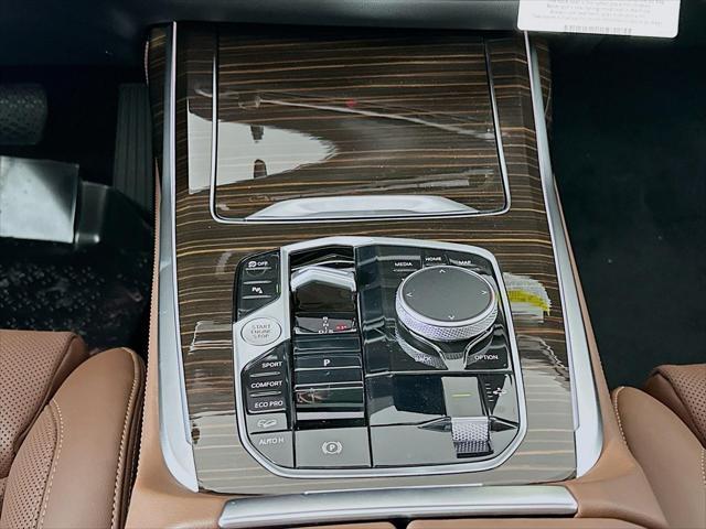 new 2026 BMW X7 car, priced at $92,440