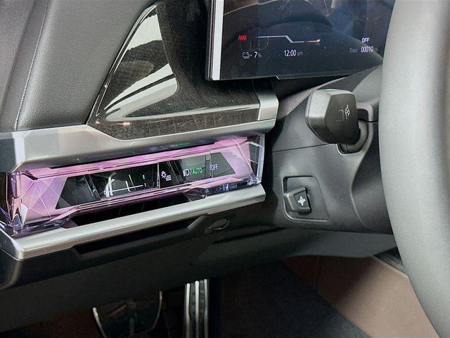 new 2025 BMW i7 car, priced at $130,125