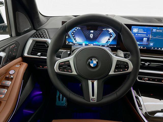 new 2025 BMW X7 car, priced at $116,520