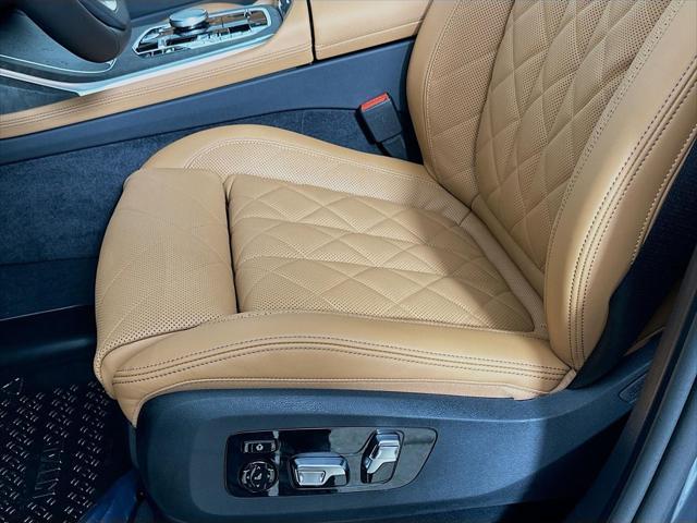 new 2026 BMW X7 car, priced at $91,925
