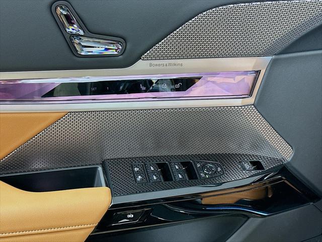 new 2025 BMW 740 car, priced at $104,225