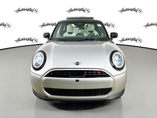 new 2025 MINI Hardtop car, priced at $38,295