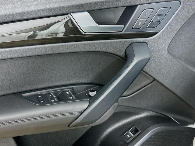 used 2020 Audi Q5 car, priced at $26,210