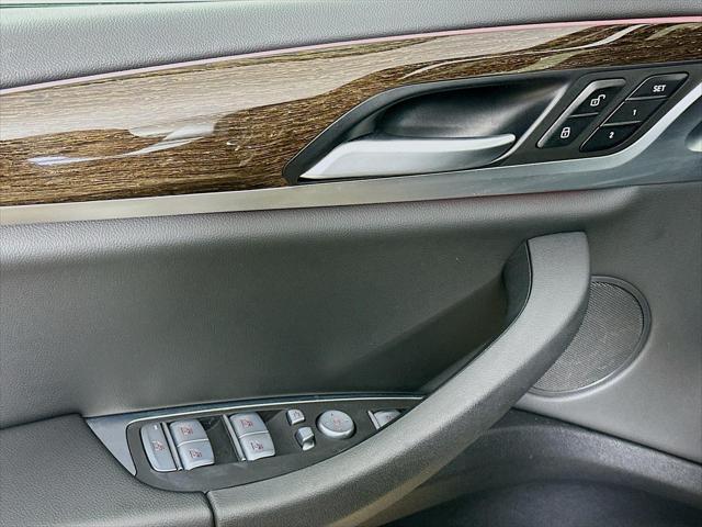 used 2022 BMW X3 car, priced at $35,089