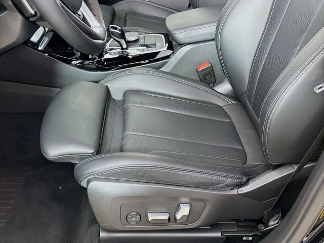 used 2022 BMW X3 car, priced at $35,089