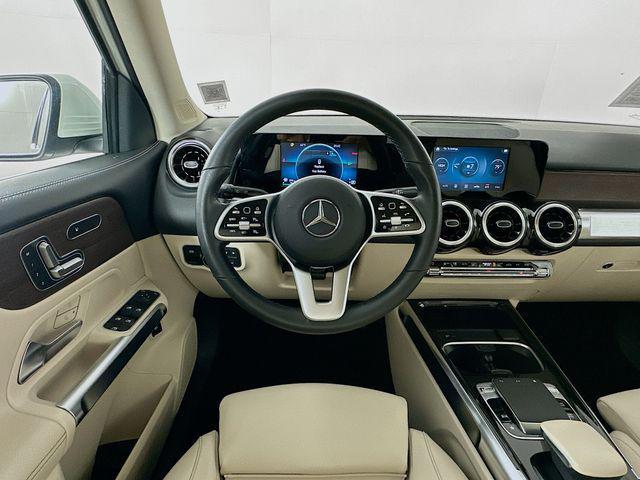 used 2020 Mercedes-Benz GLB 250 car, priced at $23,977
