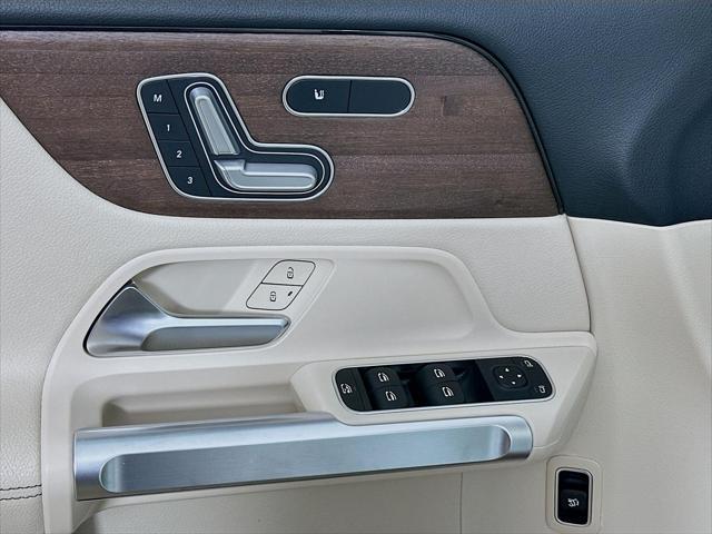 used 2020 Mercedes-Benz GLB 250 car, priced at $22,902