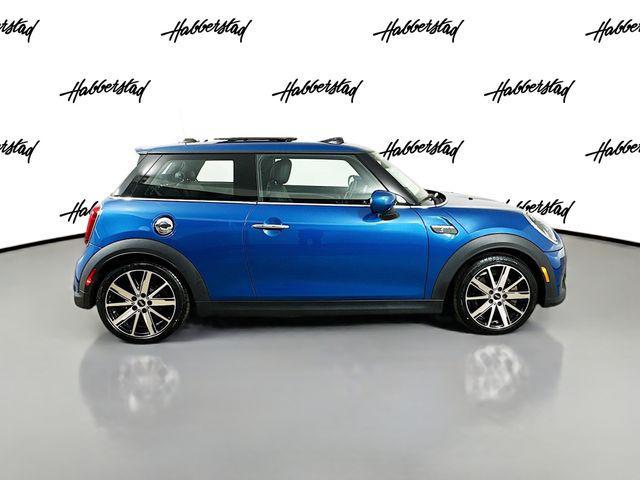 used 2022 MINI Hardtop car, priced at $25,000