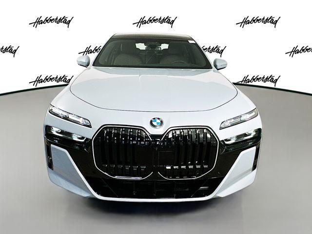 new 2025 BMW 760 car, priced at $131,175