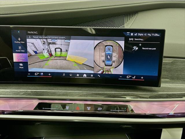 new 2025 BMW 760 car, priced at $131,175