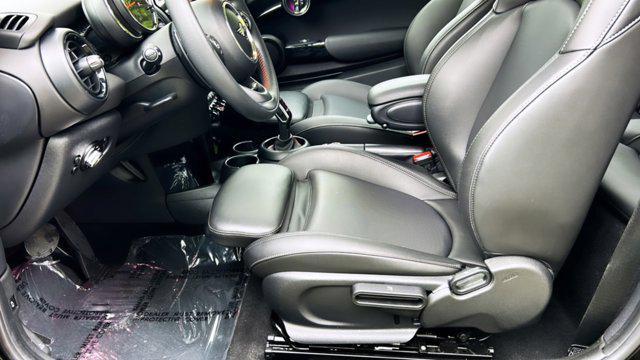 used 2020 MINI Hardtop car