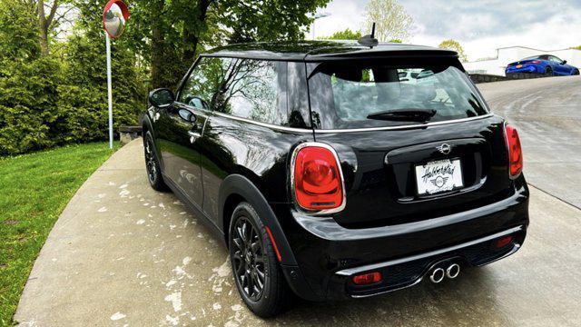 used 2020 MINI Hardtop car