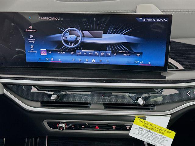 new 2026 BMW X7 car, priced at $92,075