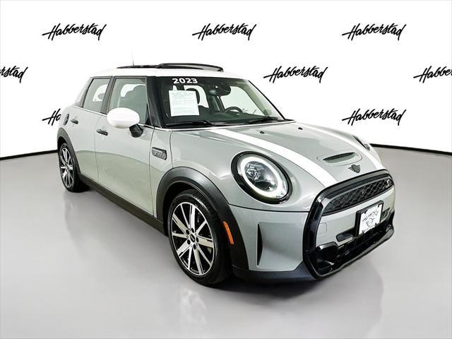 used 2023 MINI Hardtop car, priced at $27,000