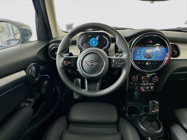 used 2023 MINI Hardtop car, priced at $24,000