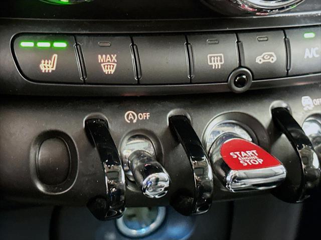 used 2023 MINI Hardtop car, priced at $24,000