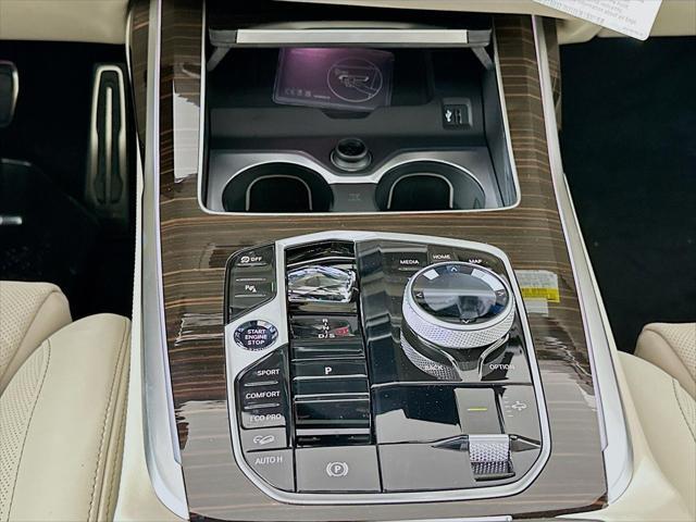 new 2026 BMW X7 car, priced at $104,025