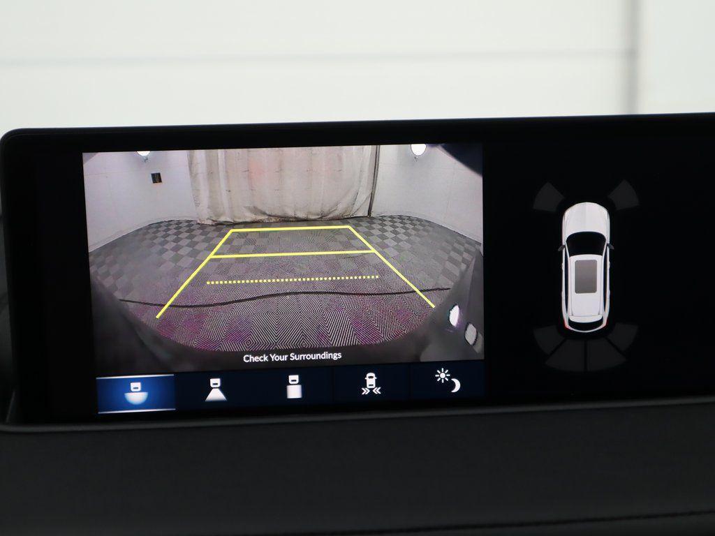 used 2023 Acura MDX car, priced at $40,552