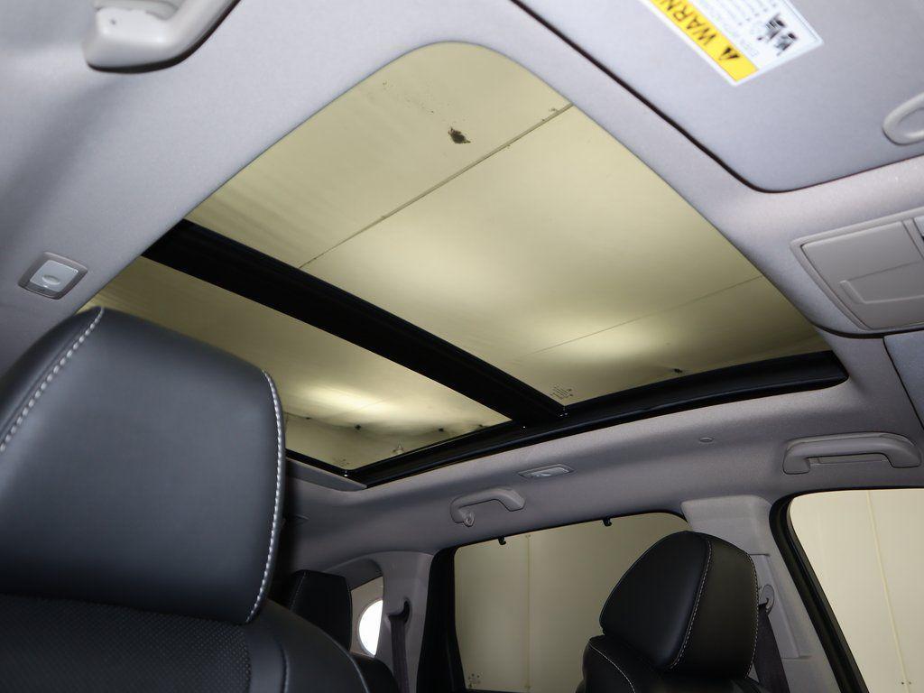 used 2023 Acura MDX car, priced at $40,552