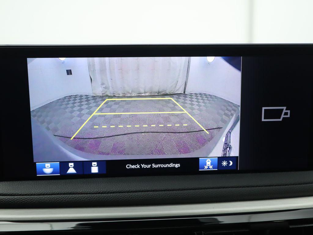 used 2025 Acura MDX car, priced at $43,999