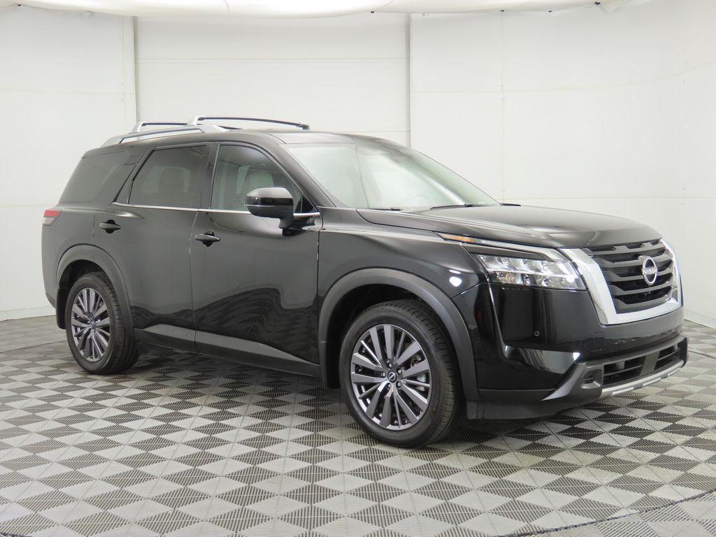 used 2023 Nissan Pathfinder car, priced at $29,999