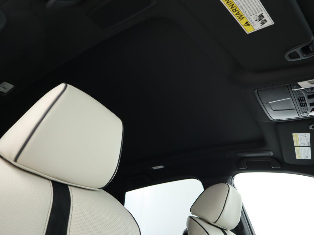 used 2025 Acura RDX car, priced at $41,999