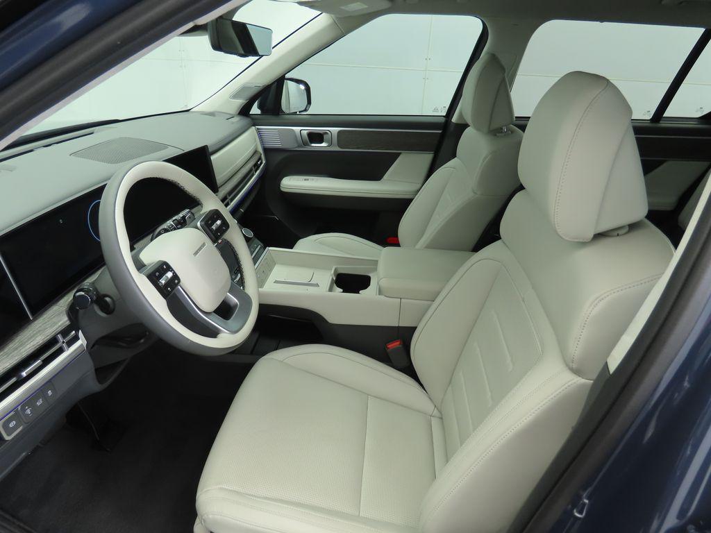 used 2025 Hyundai Santa Fe car, priced at $39,989