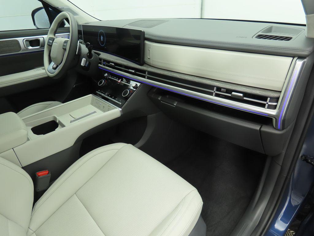 used 2025 Hyundai Santa Fe car, priced at $39,989