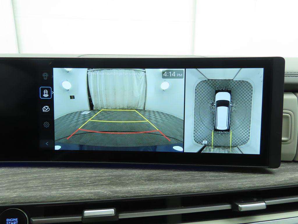 used 2025 Hyundai Santa Fe car, priced at $39,989