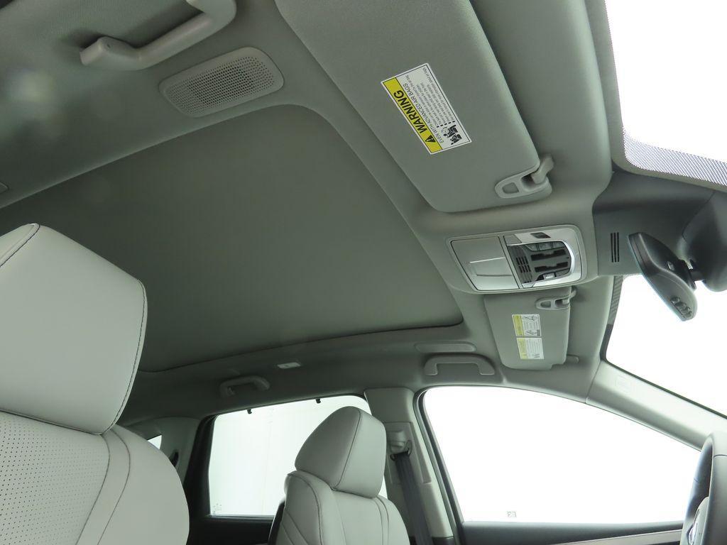 used 2025 Acura MDX car, priced at $52,988