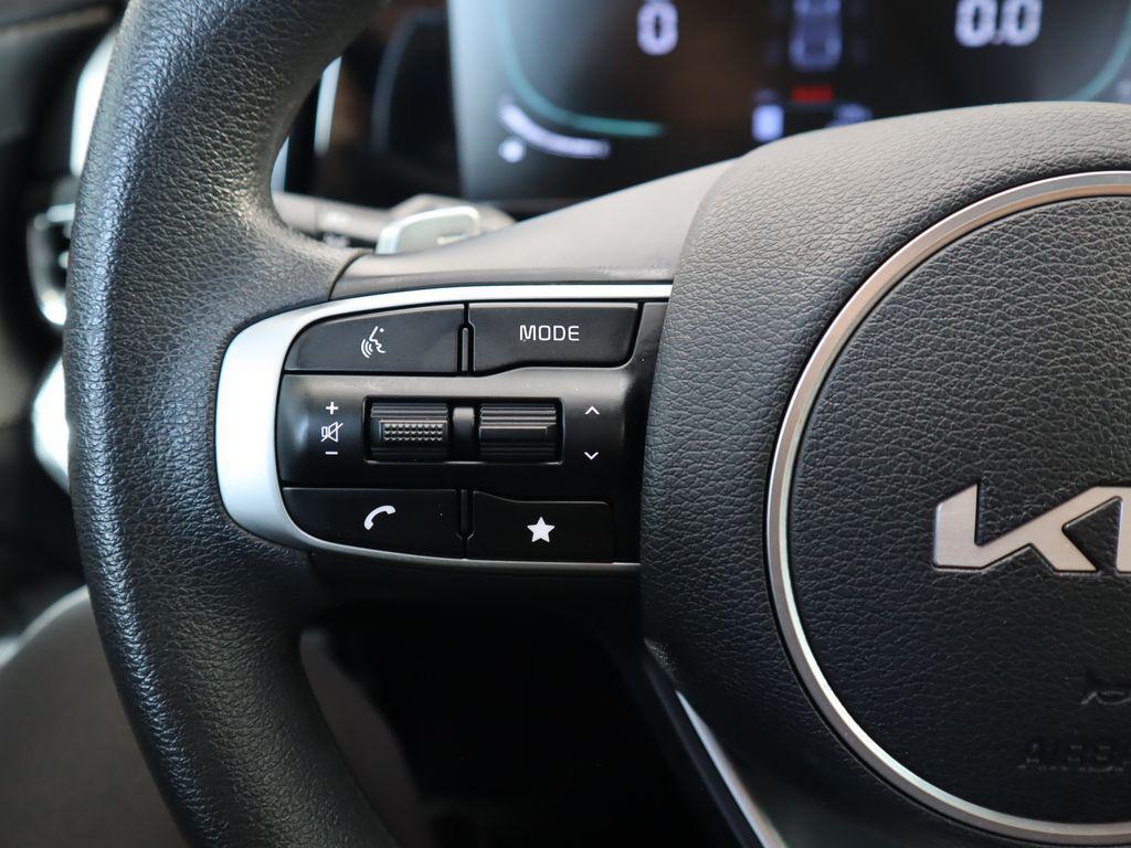 used 2024 Kia Sportage Hybrid car, priced at $25,999