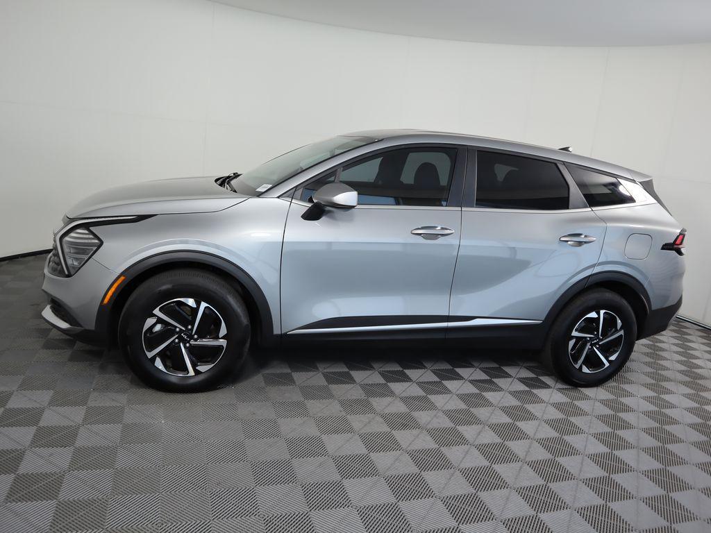 used 2024 Kia Sportage Hybrid car, priced at $25,999