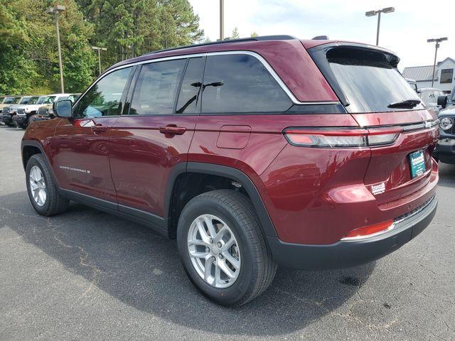new 2025 Jeep Grand Cherokee car, priced at $32,576