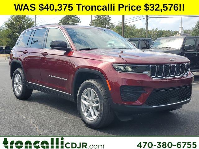 new 2025 Jeep Grand Cherokee car, priced at $32,576