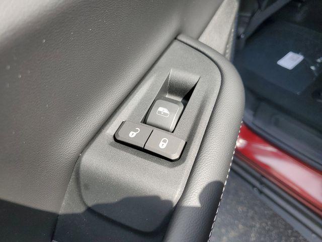 new 2025 Jeep Grand Cherokee car, priced at $32,576