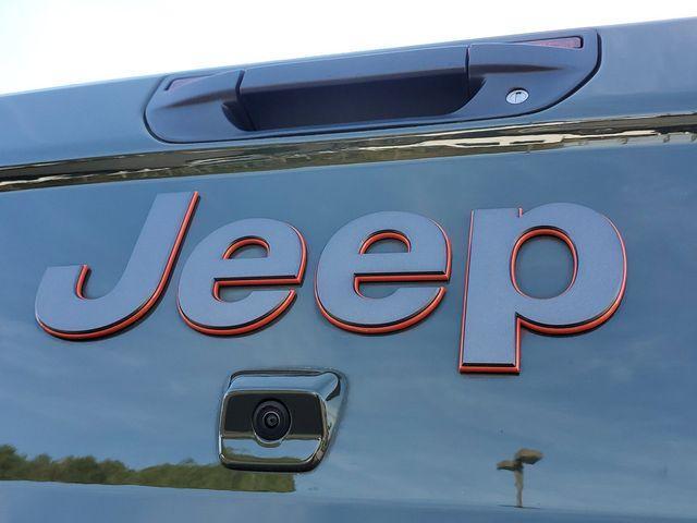 used 2022 Jeep Gladiator car, priced at $40,889