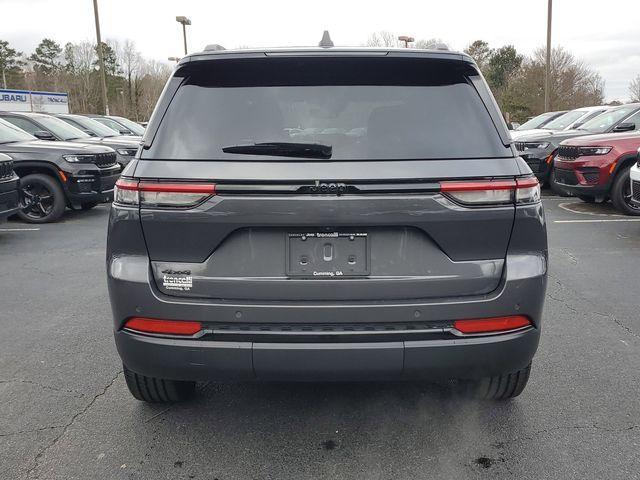 used 2024 Jeep Grand Cherokee car, priced at $36,996