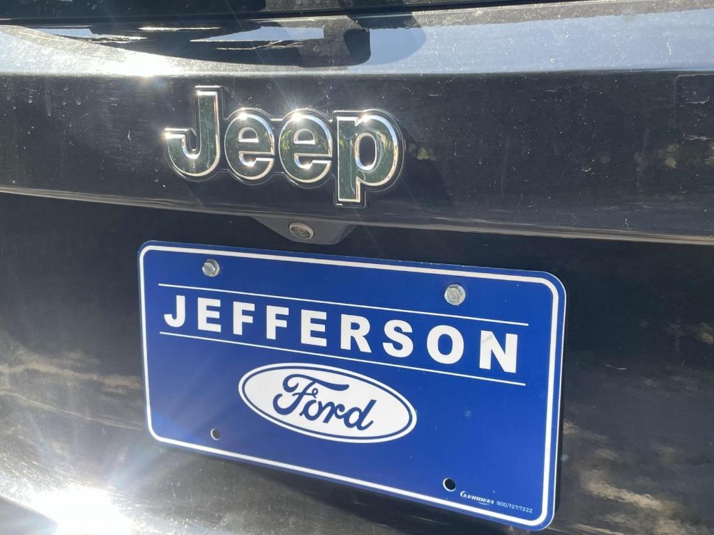 used 2022 Jeep Renegade car, priced at $14,967